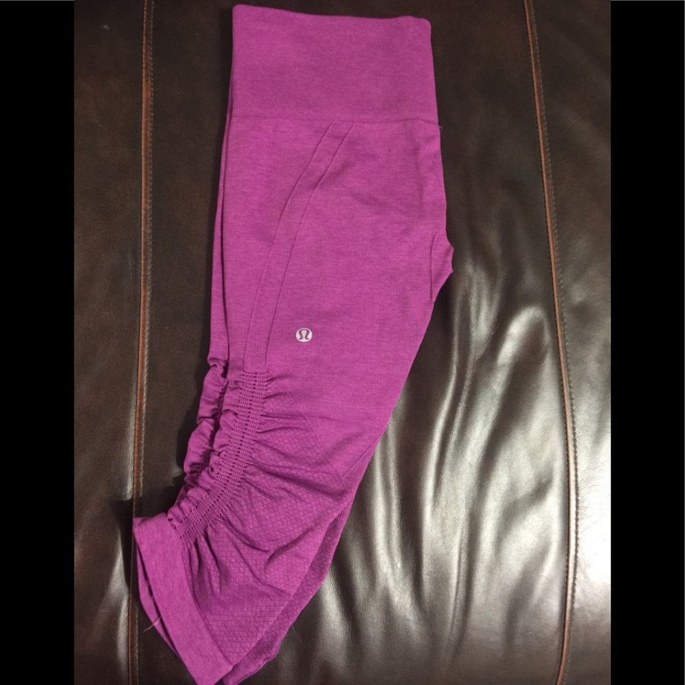 LuluLemon Crops